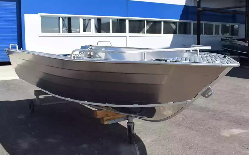 Алюминиевая лодка Неман-500 P в Братске