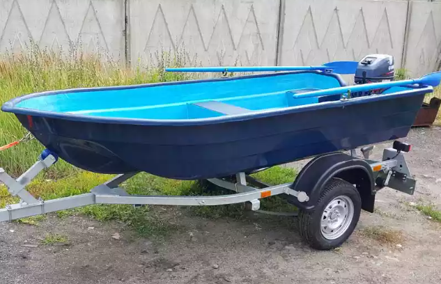 Стеклопластиковая лодка Neman-340 (тримаран) в Братске
