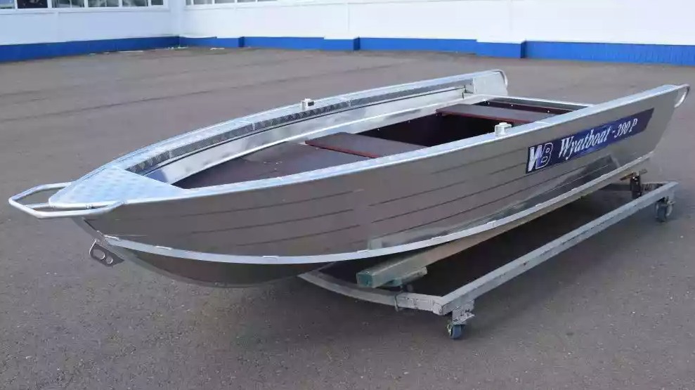 Алюминиевая лодка Wyatboat-390Р Fish в Братске