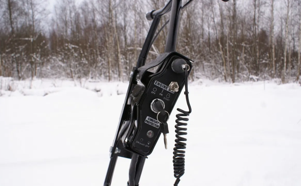 Мотобуксировщик БТС «МАЛЕК» 380/7 БЕЗ э/зап. Б/У в Братске