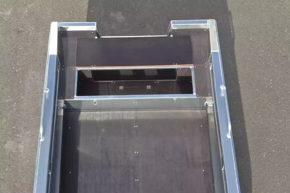 Алюминиевая лодка  Неман-480 Р в Братске