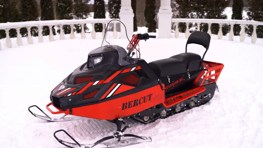 Миниснегоход Бурлак Беркут СУПЕР ЛОНГ 27 л.с. в Братске