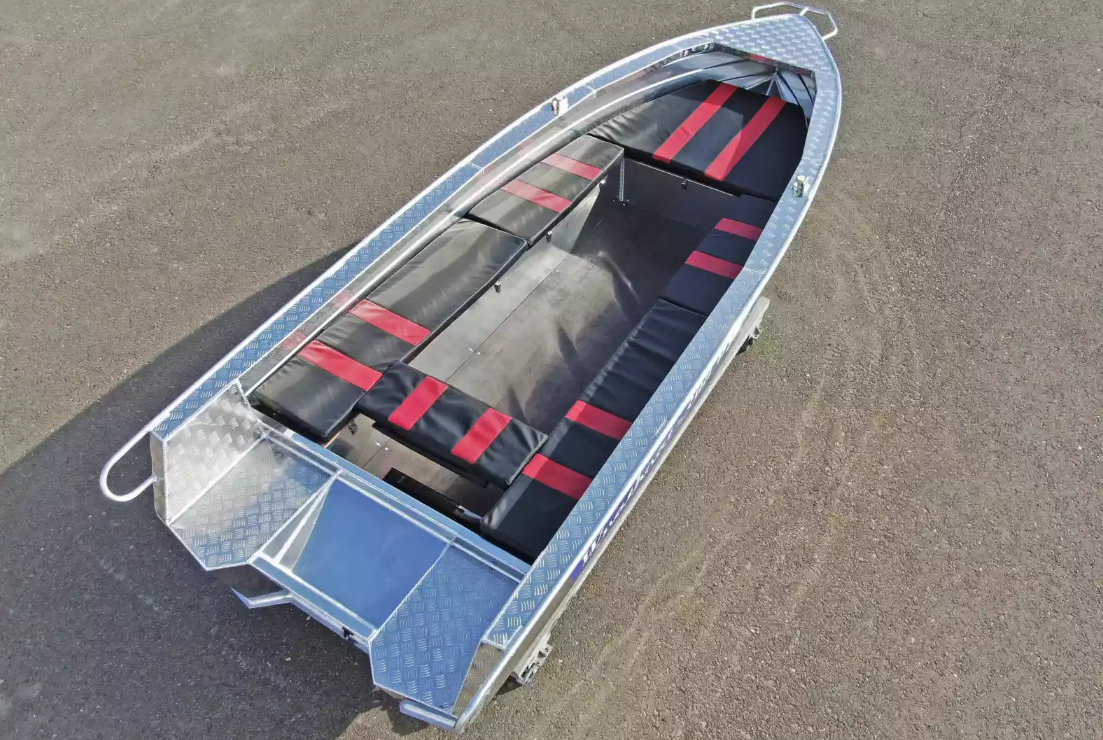 Алюминиевая лодка Wyatboat-390РМ увеличенный борт в Братске
