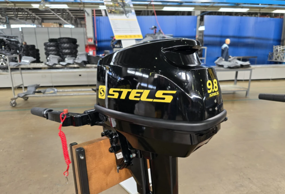 Лодочный мотор STELS 9.8HP в Братске