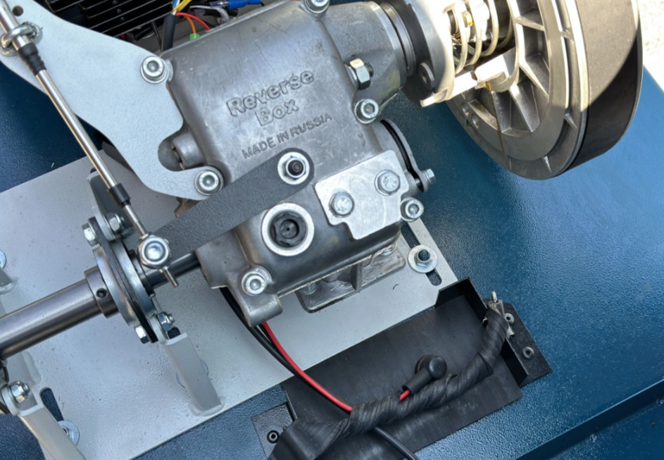 Мотобуксировщик IKUDZO TERRAIN 1500/600 EKR24 (с реверсом) (двс PROMAX) в Братске