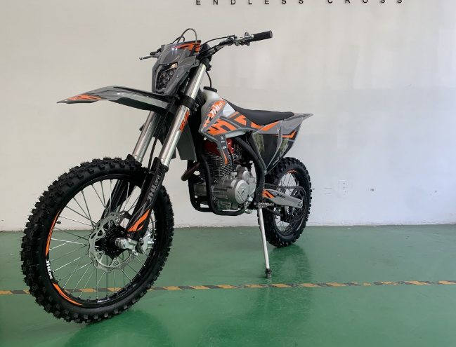Мотоцикл JHLMOTO JHL LX4 CB300RL (175FMN) в Братске
