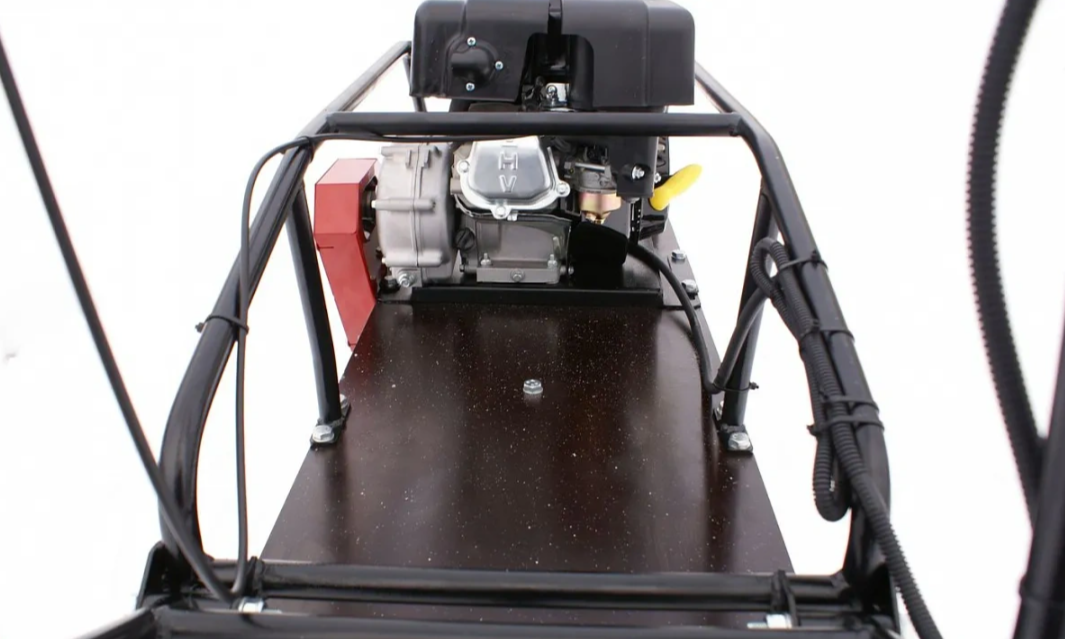 Мотобуксировщик БТС «МАЛЕК» 380/7 БЕЗ э/зап. Б/У в Братске