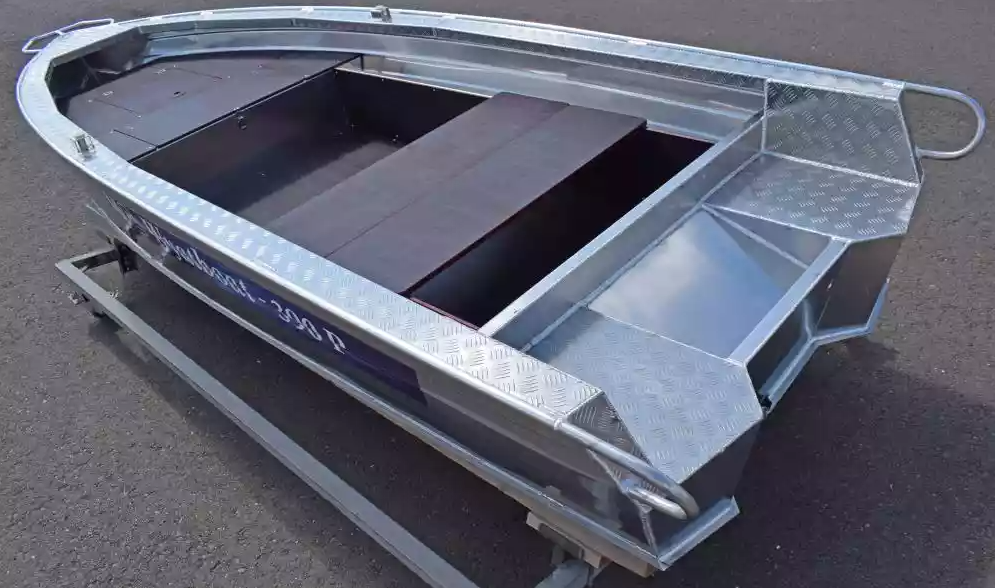 Алюминиевая лодка Wyatboat-390Р Fish в Братске
