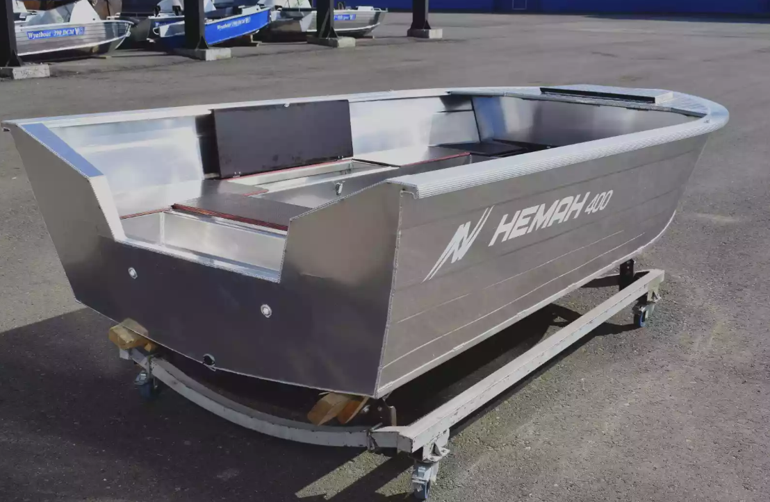 Алюминиевая лодка Неман-400 Р PRO в Братске