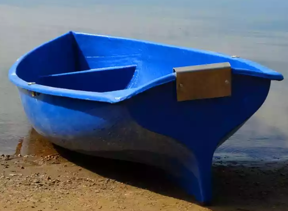 Стеклопластиковая лодка Омуль в Братске