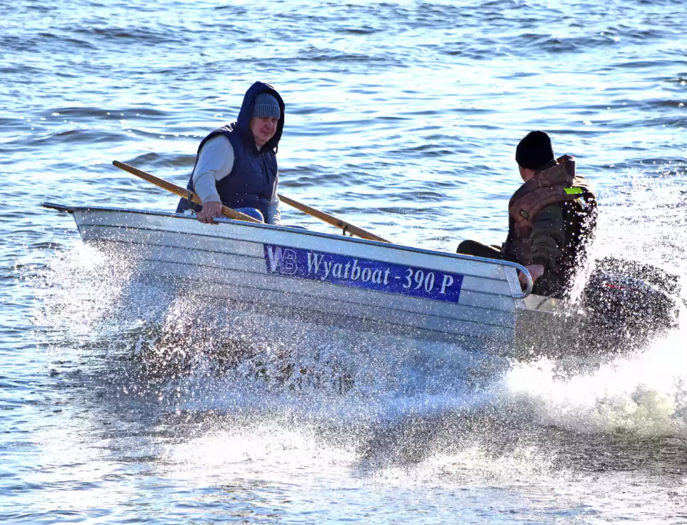 Алюминиевая лодка Wyatboat-390 P в Братске