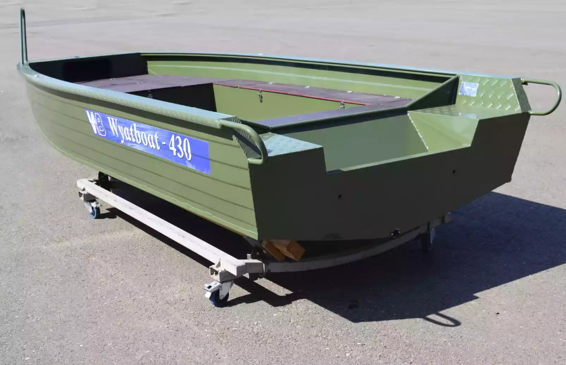 Алюминиевая лодка  Wyatboat-430 Master Fish в Братске