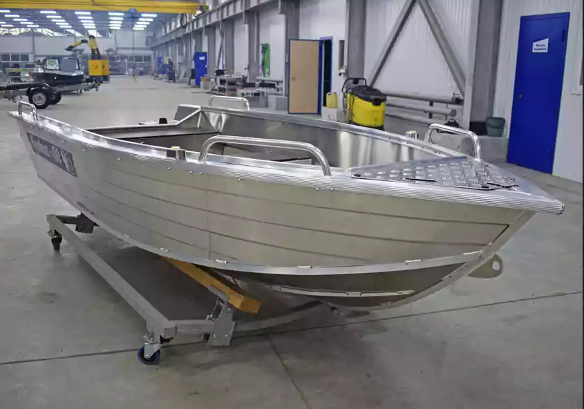 Алюминиевая лодка  Wyatboat-430 Р в Братске