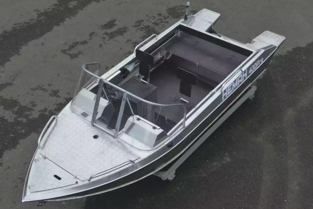 Алюминиевая лодка  Neman-400 PRO в Братске