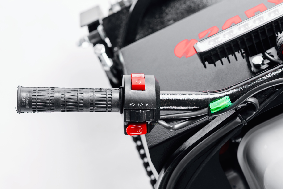 МОТОБУКСИРОВЩИК IKUDZO 1100/380 К8 в Братске