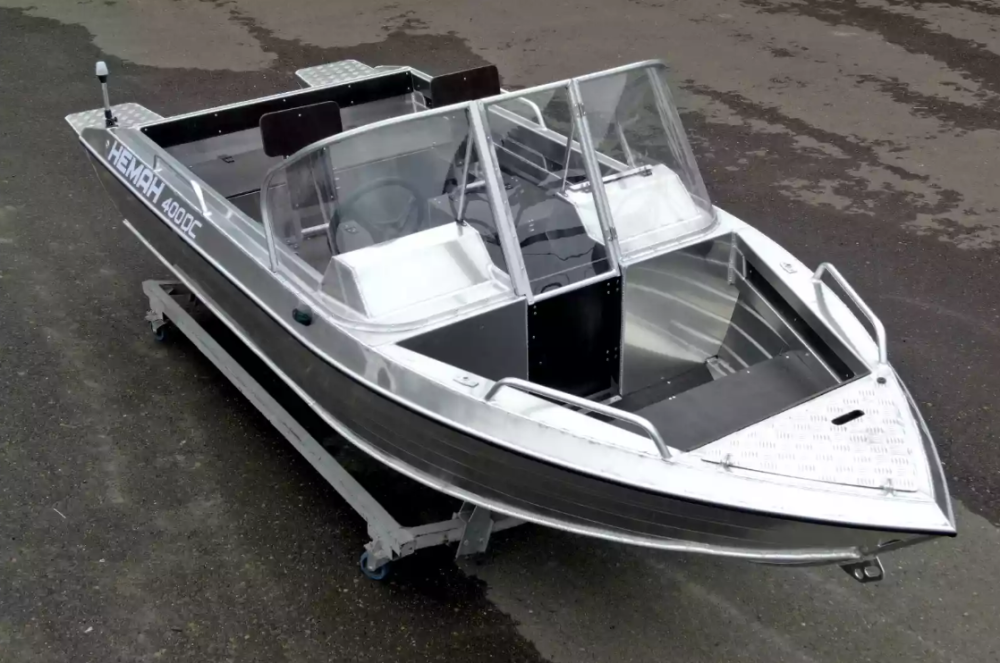 Алюминиевая лодка  Neman-400 DC в Братске