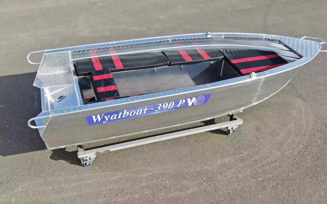 Алюминиевая лодка Wyatboat-390РМ увеличенный борт в Братске
