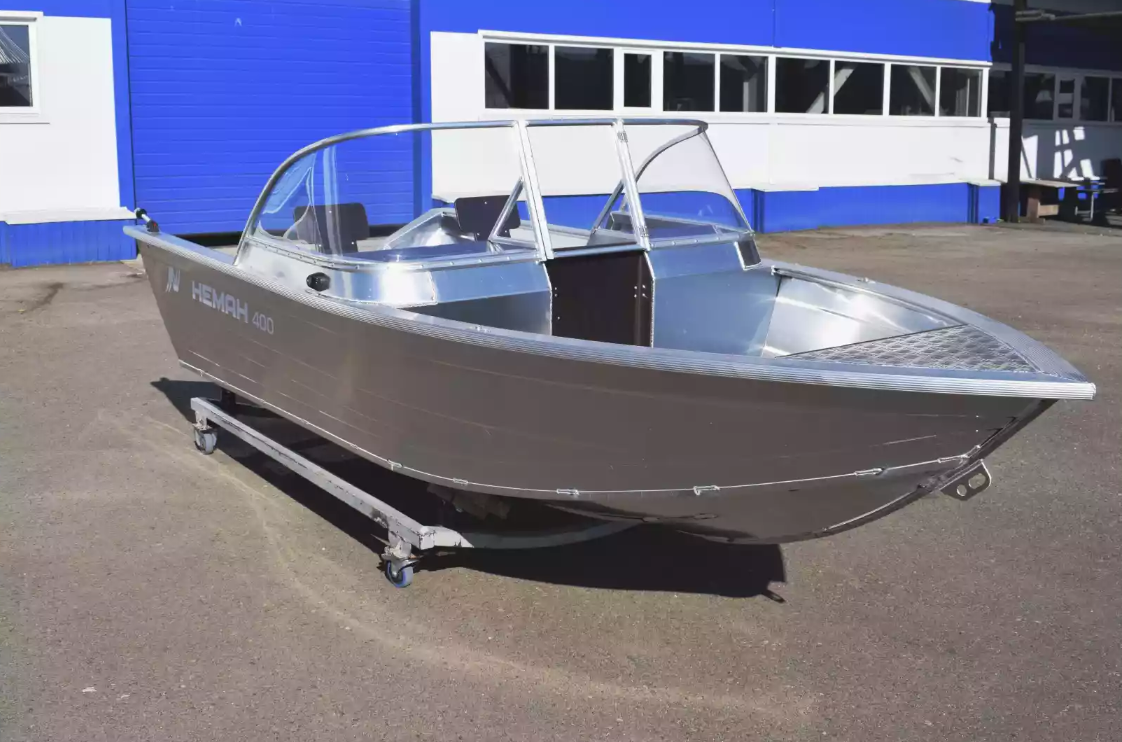 Алюминиевая лодка  Неман-400 DCM в Братске