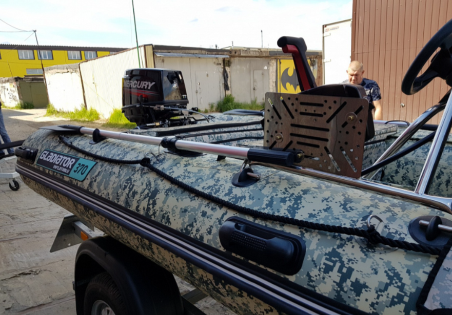 НАДУВНАЯ ЛОДКА GLADIATOR C370AL в Братске