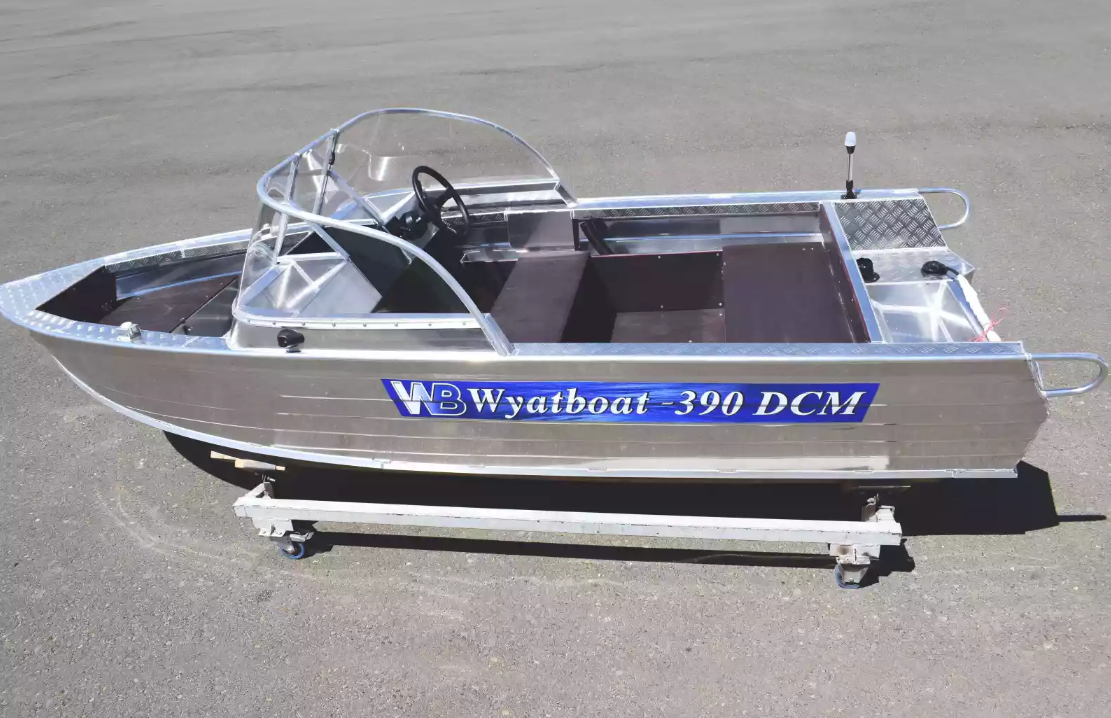 Алюминиевая лодка Wyatboat-390 DCM в Братске