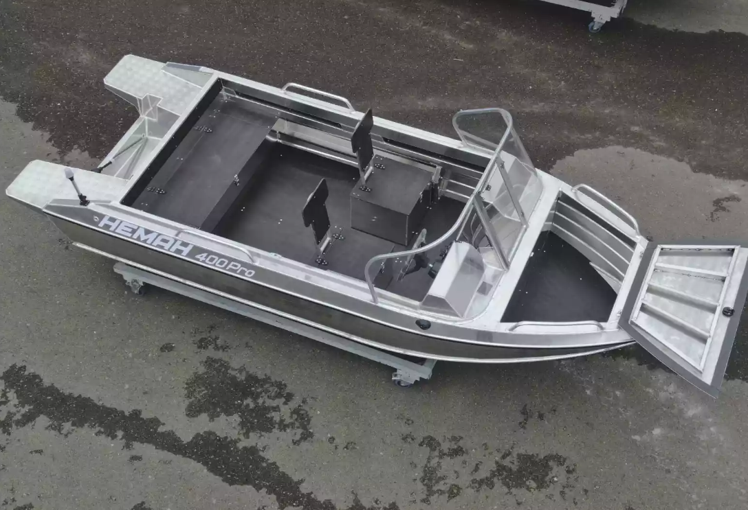 Алюминиевая лодка  Neman-400 PRO в Братске