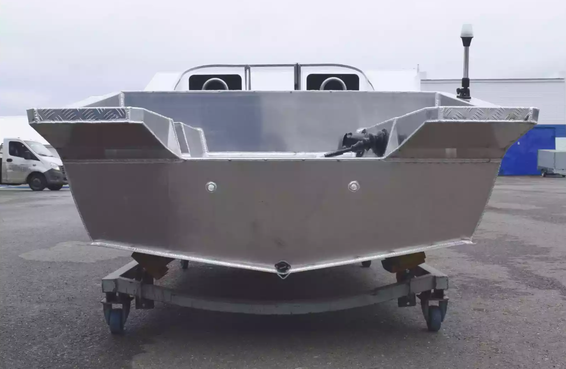 Алюминиевая лодка  Neman-400 PRO в Братске