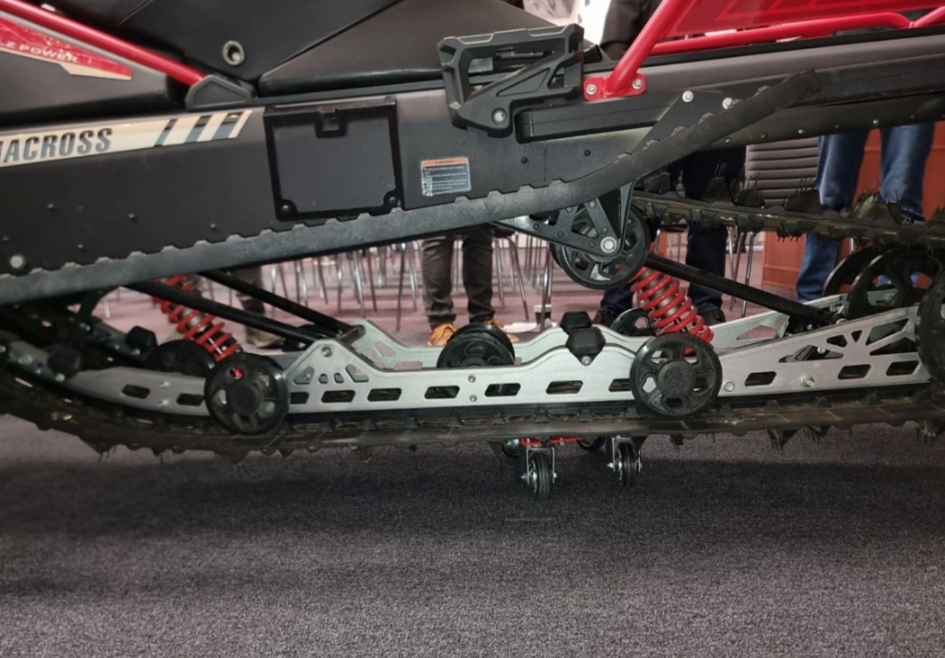 Снегоход AODES Siberiacross 1000 WT 508mm LCD 6.8 в Братске