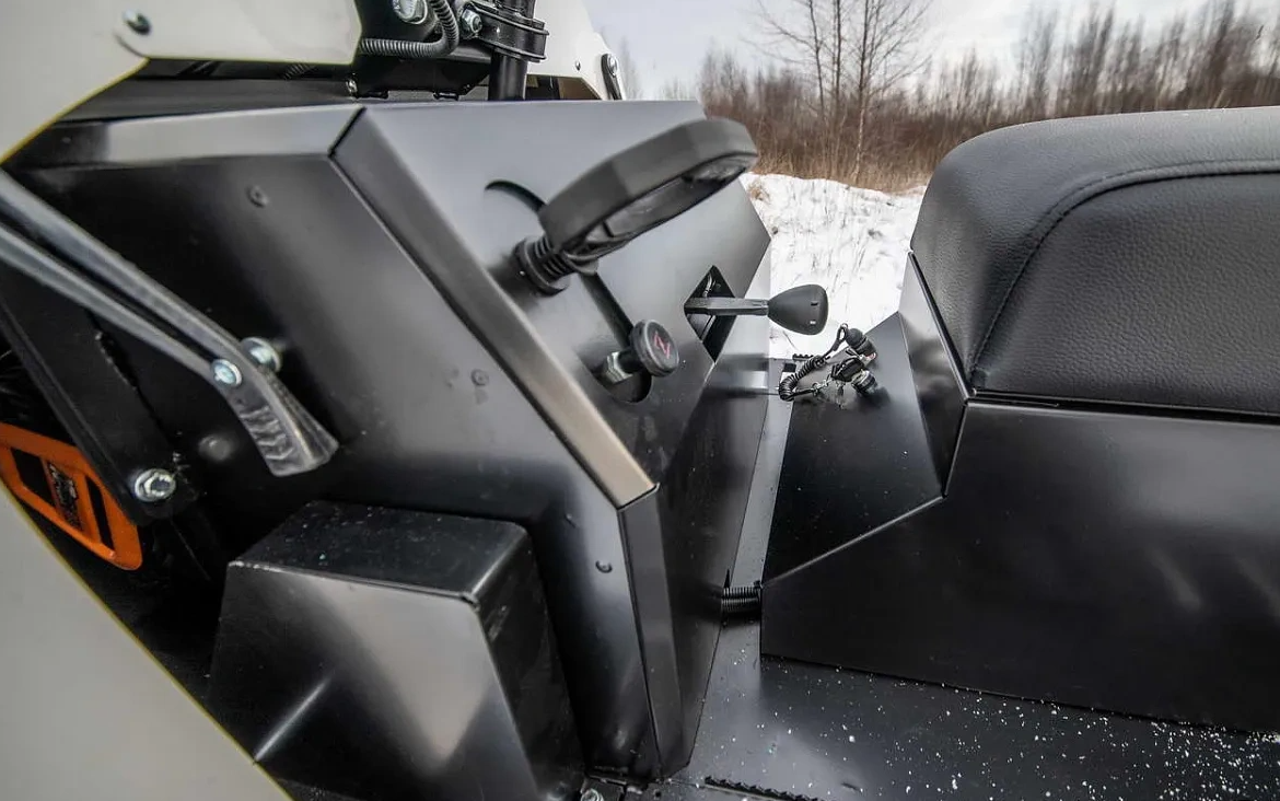 Снегоход БТС "АРКТИК 4Т" 18.5 л.с. э/зап, реверс, тормоз в Братске