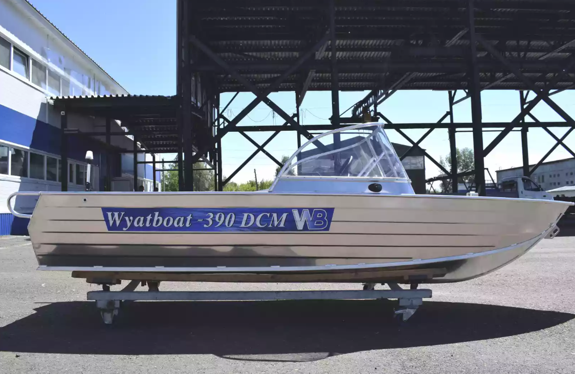 Алюминиевая лодка Wyatboat-390 DCM в Братске