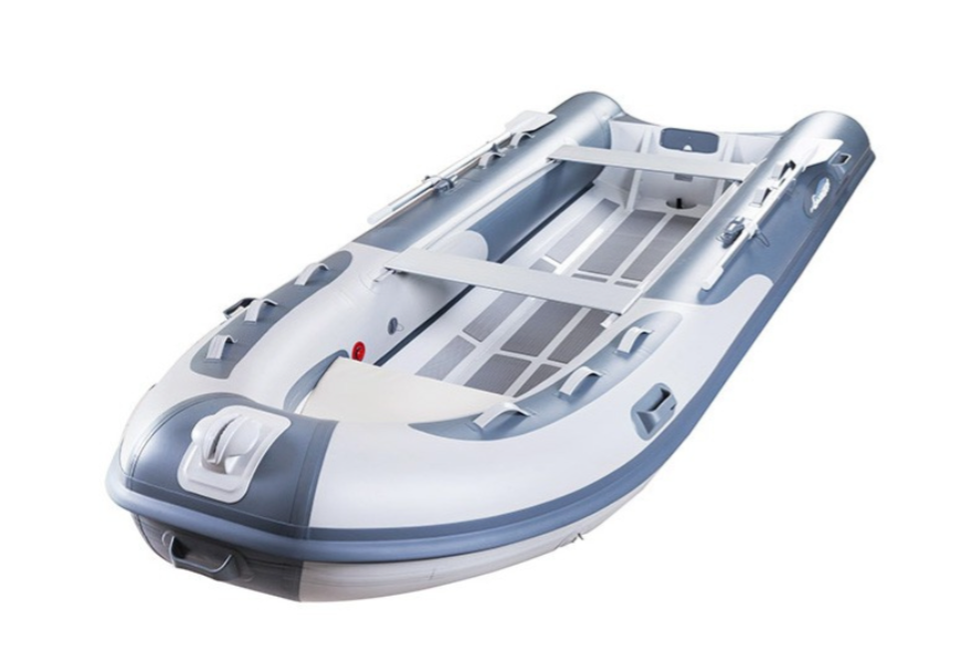 Лодка GLADIATOR RIB420AL в Братске