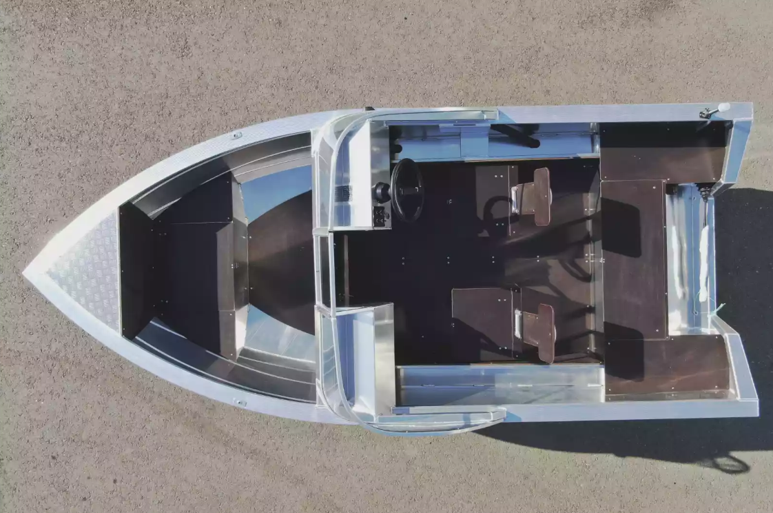 Алюминиевая лодка  Неман-400 DCM в Братске