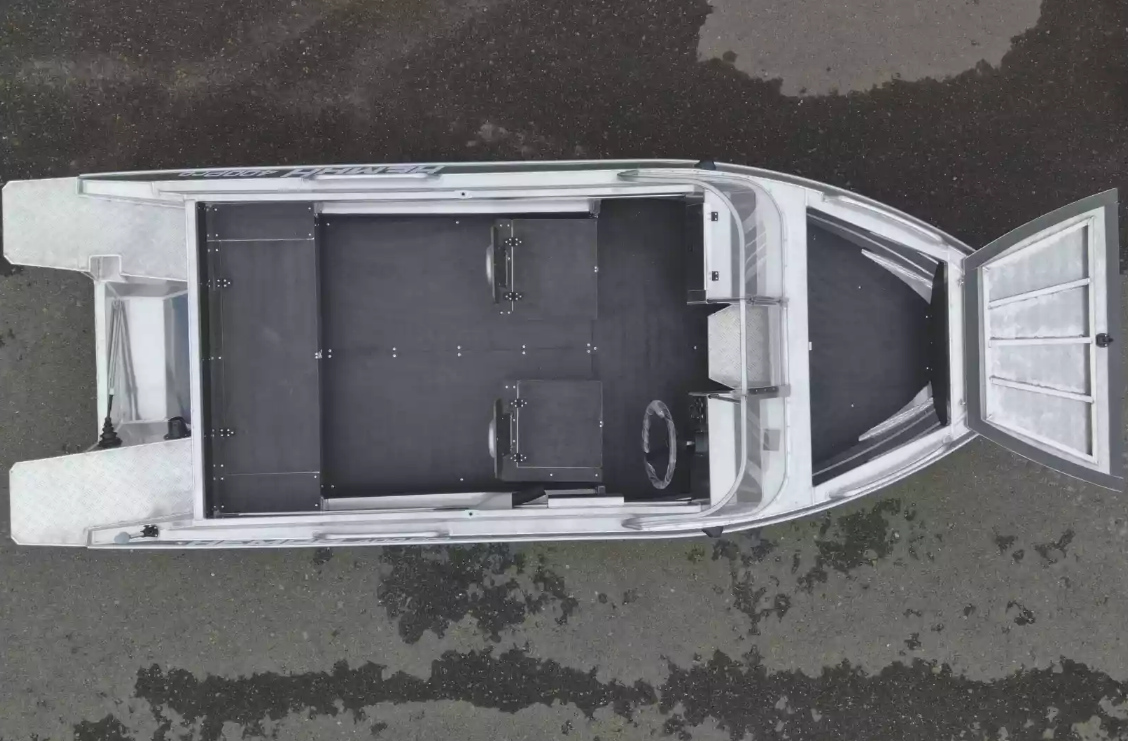 Алюминиевая лодка  Neman-400 PRO в Братске