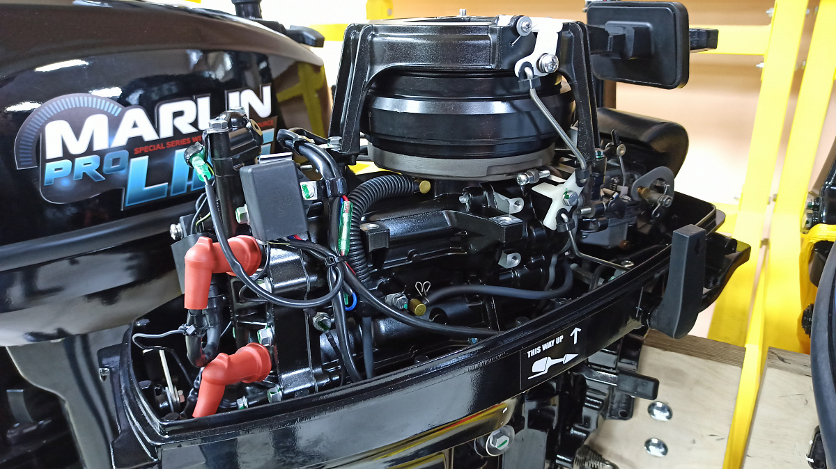 КОМПЛЕКТ Лодка MISHIMO PRO 350 + ЛОДОЧНЫЙ МОТОР MARLIN MP 9.9 (20) AMHS PRO в Братске