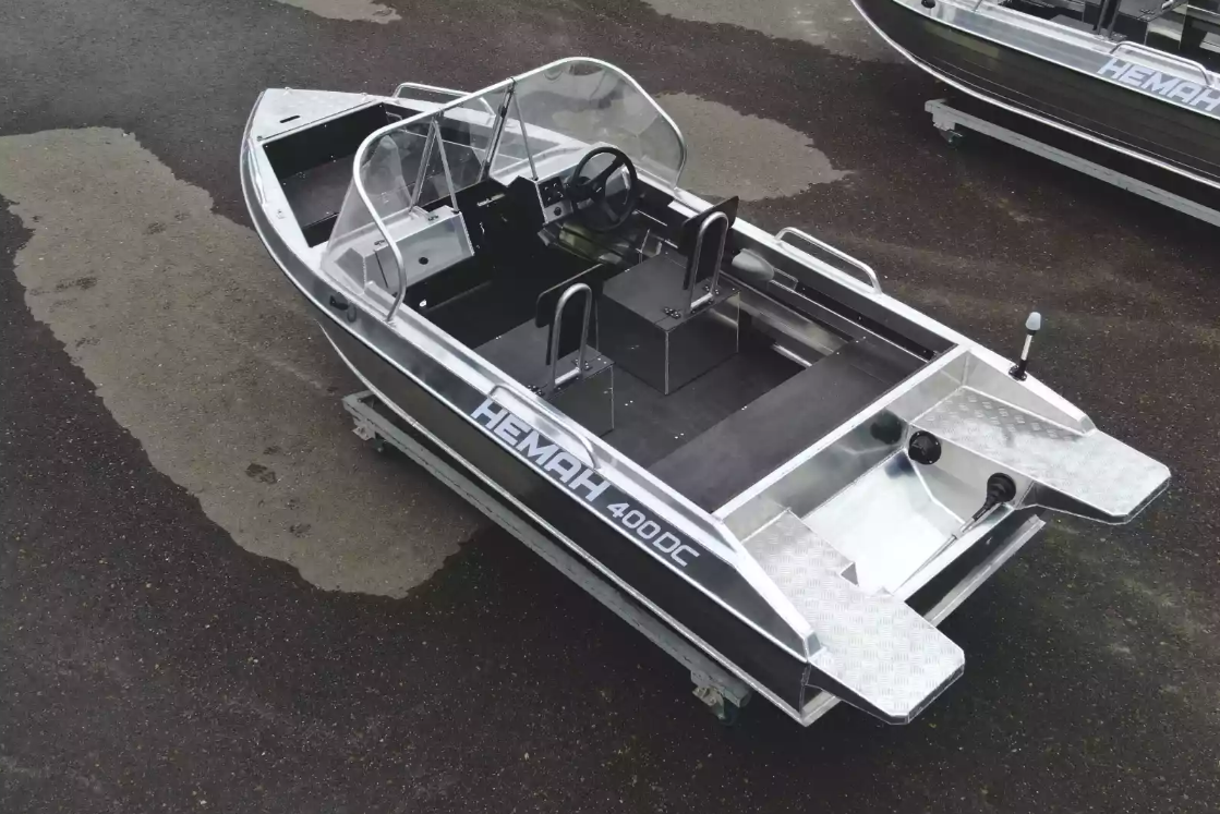 Алюминиевая лодка  Neman-400 DC в Братске