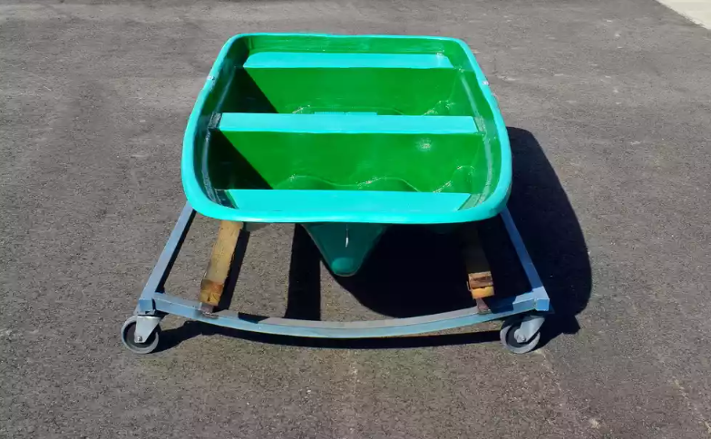 Стеклопластиковая лодка Старт (тримаран) в Братске