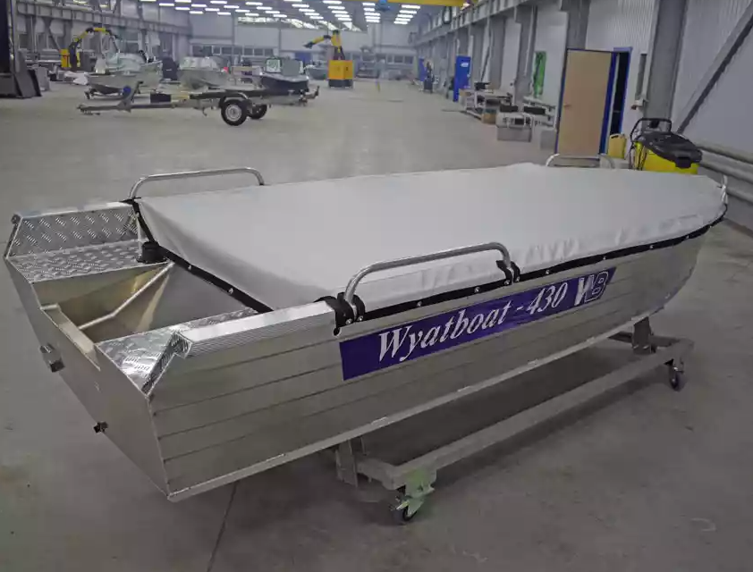 Алюминиевая лодка  Wyatboat-430 Р в Братске