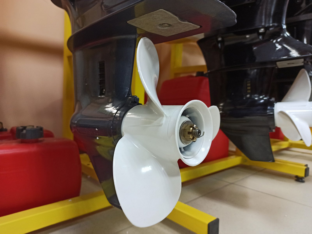 Лодочный мотор BREEZE F9,9S (4х тактный) в Братске