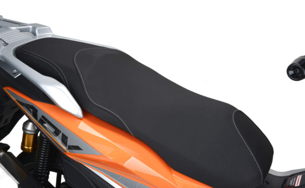 Скутер MOTOLAND (МОТОЛЕНД) T-MAX 150 в Братске