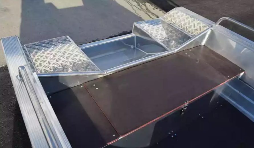 Алюминиевая лодка  Wyatboat-430 Р в Братске