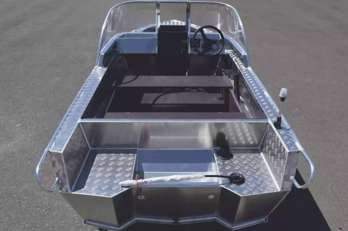 Алюминиевая лодка Wyatboat-390 DCM в Братске