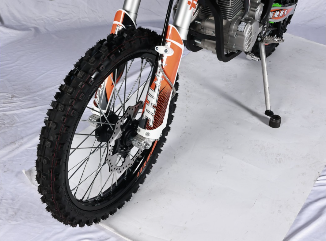 Мотоцикл JHLMOTO JHL LX1 CB250 (172FMM-3A) в Братске