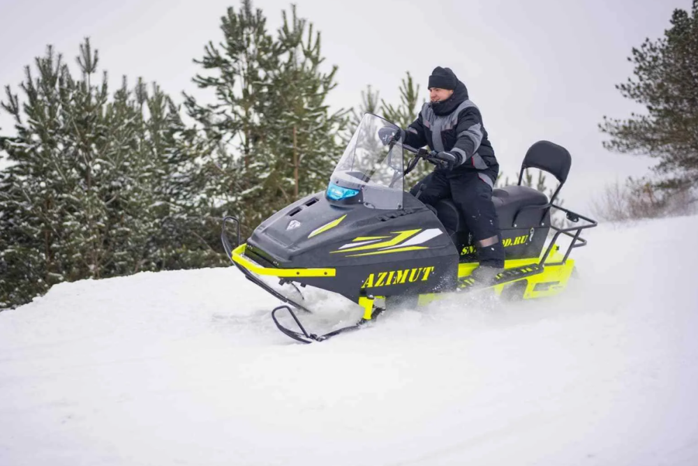 Миниснегоход Бурлак Азимут 24 л.с. , эл.запуск, реверс, тормоз гидравл, капот черный в Братске