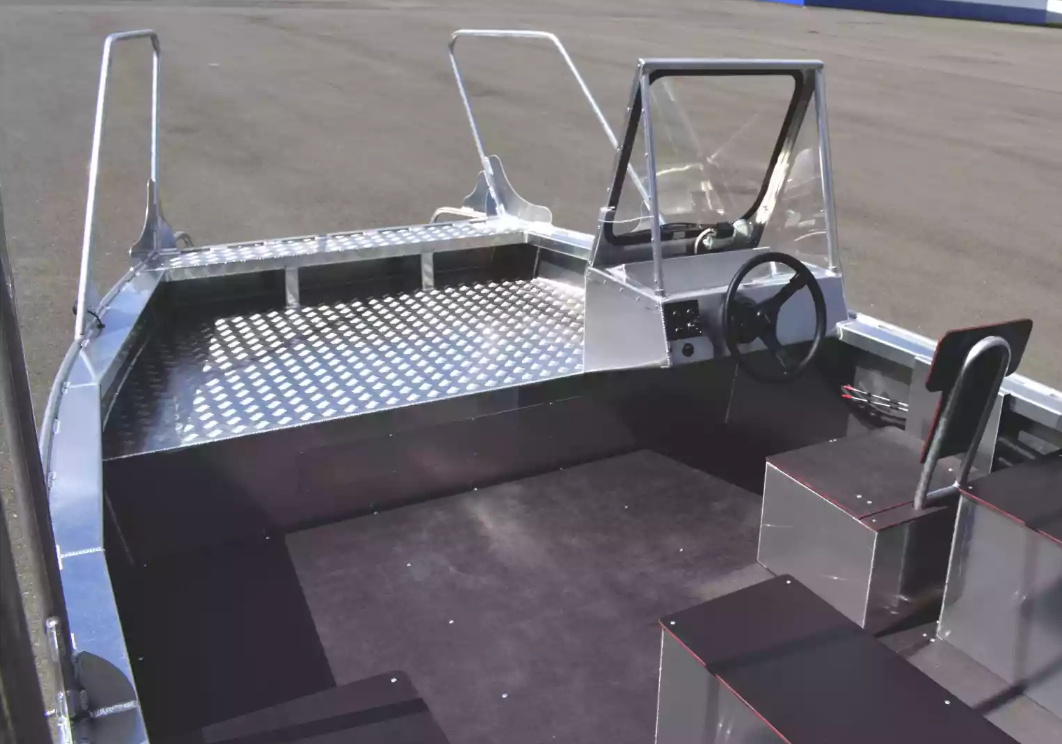 Алюминиевая лодка Wyatboat-600 в Братске