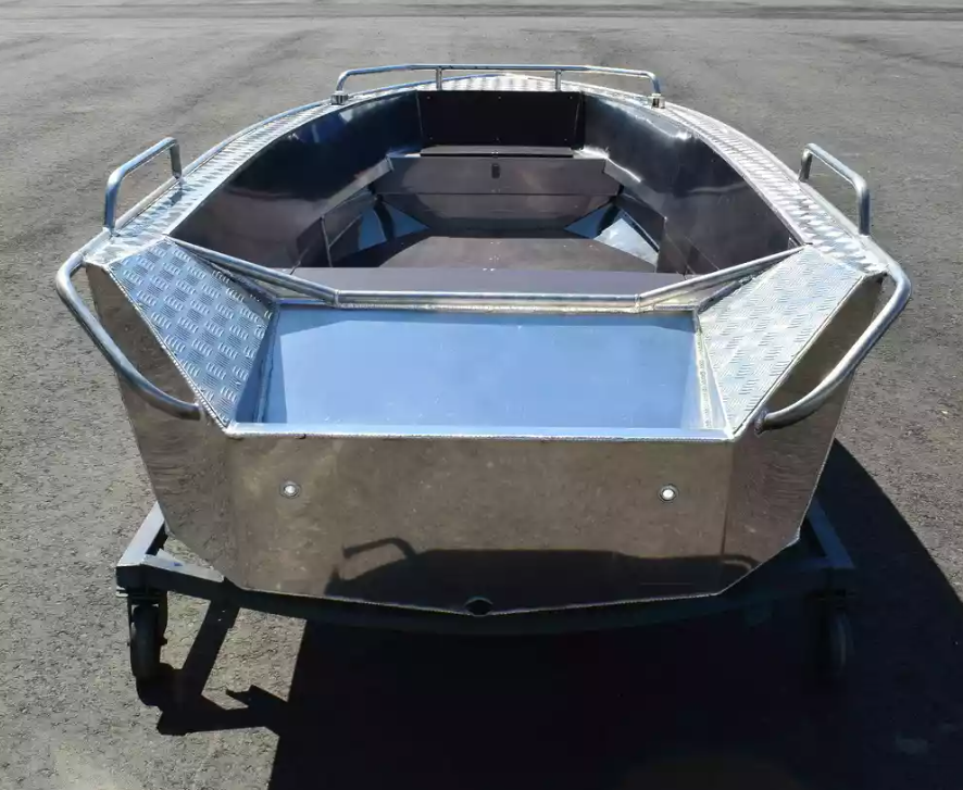 Алюминиевая лодка  Wyatboat-430М в Братске