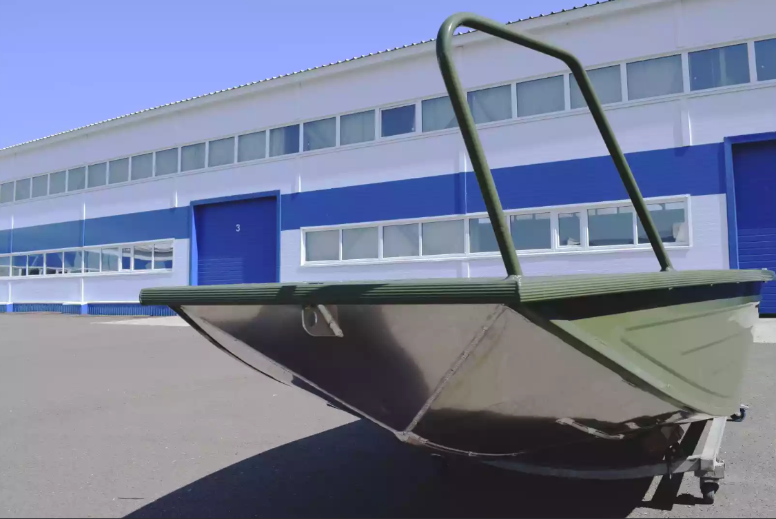 Алюминиевая лодка  Wyatboat-430 Master Fish в Братске