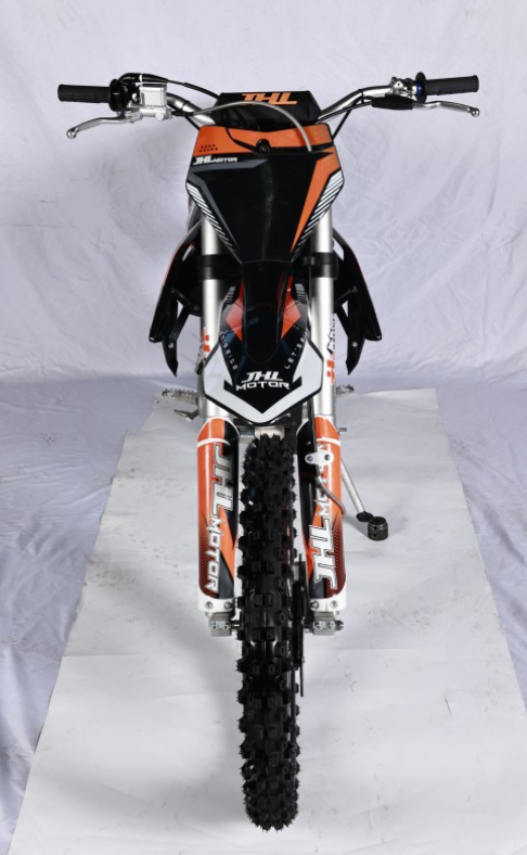 Мотоцикл JHLMOTO JHL LX1 CB250 (172FMM-3A) в Братске