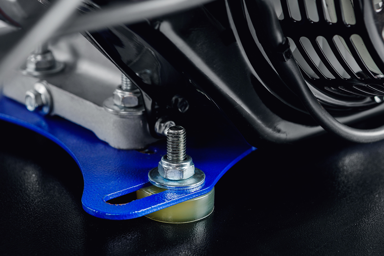 МОТОБУКСИРОВЩИК IKUDZO LONG 2.0 1700/500 EKR19 в Братске