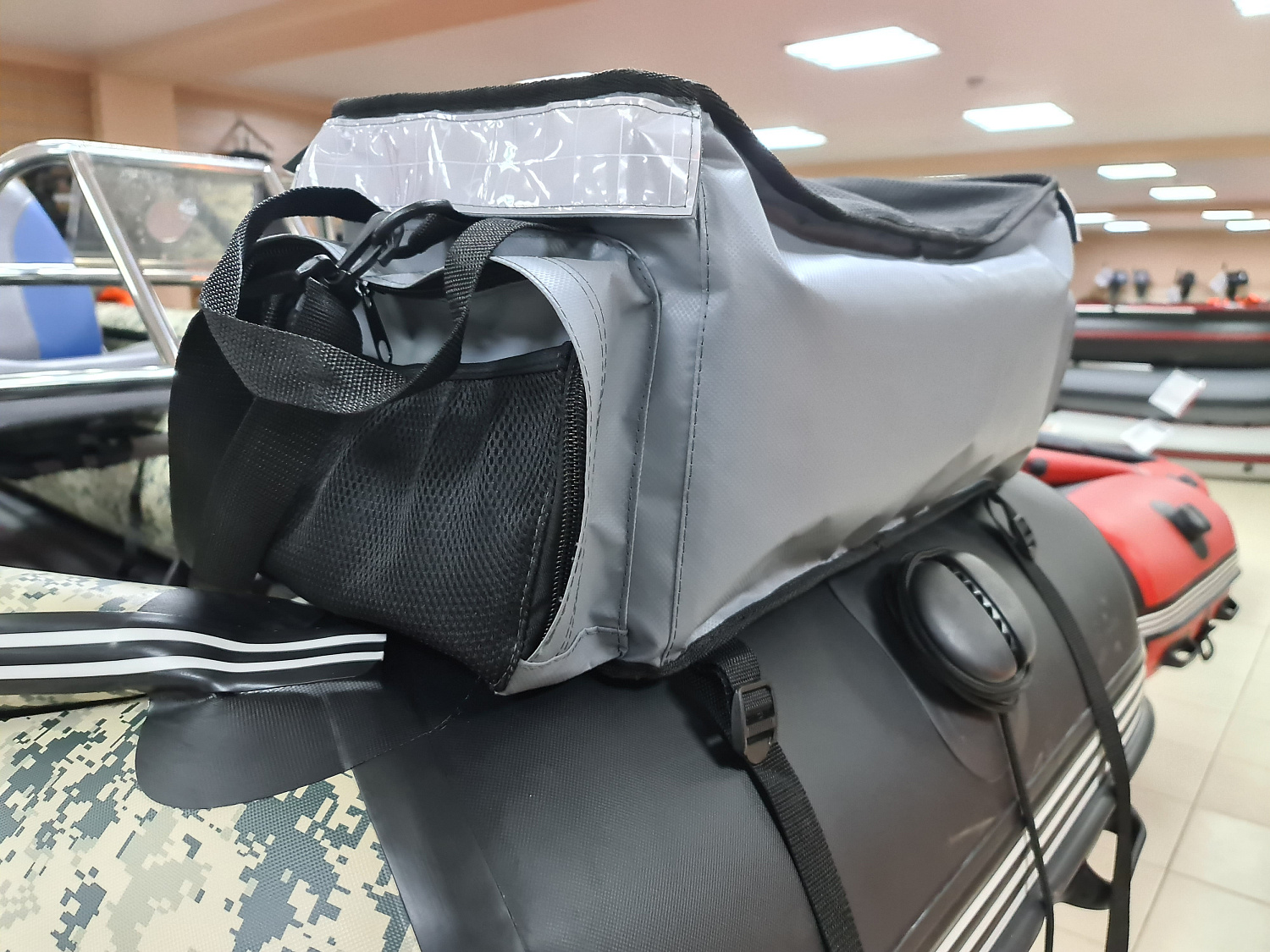 СУМКА ЛЮКС НА БАЛЛОН ДЛЯ ЛОДОК ПВХ 50Х25Х25 СМ в Братске