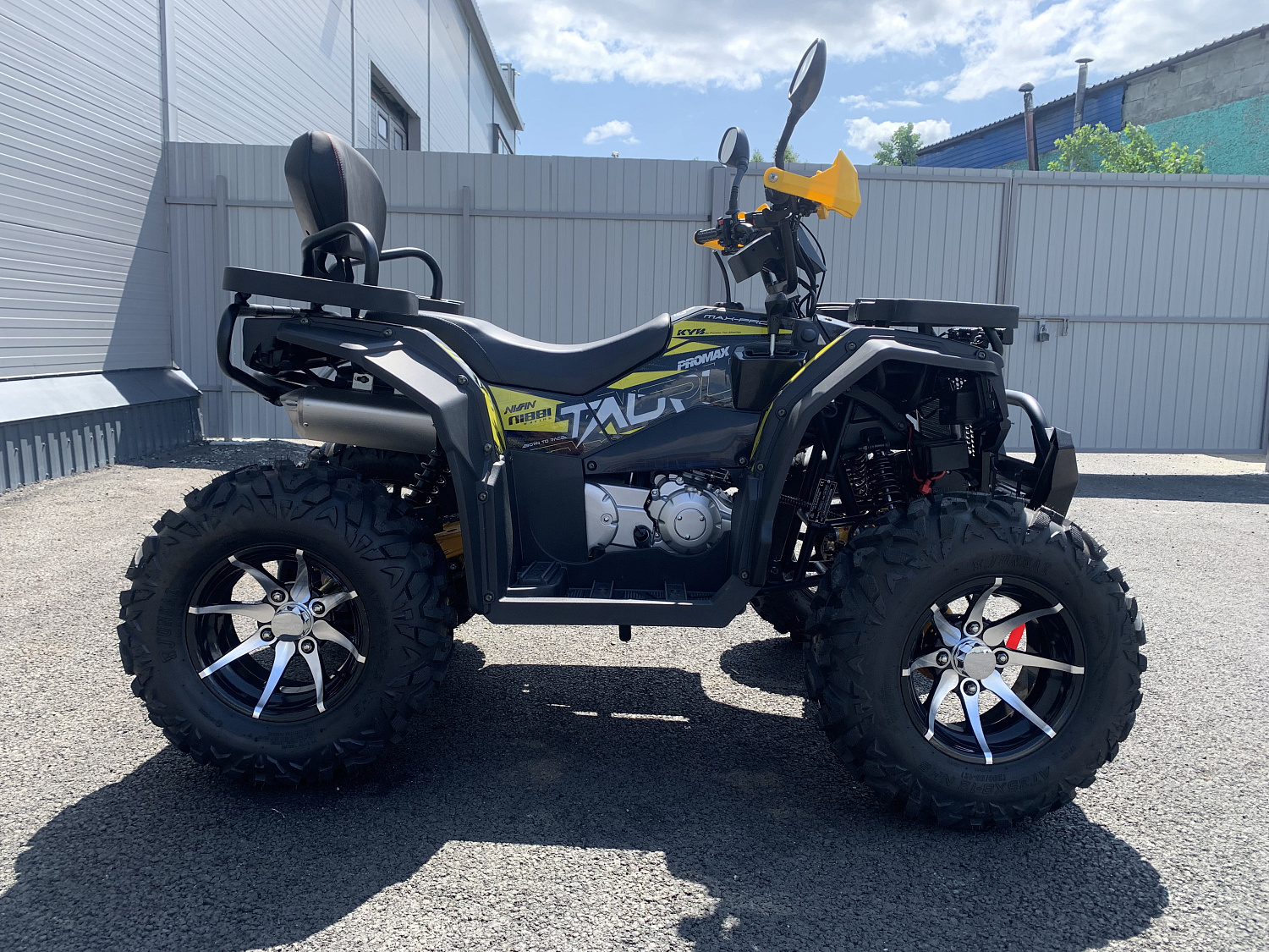 Квадроцикл PROMAX TAURUS 300 MAX-PRO в Братске