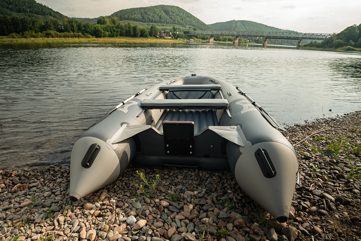 Лодка MISHIMO RIVER JET 390 под водомет в Братске